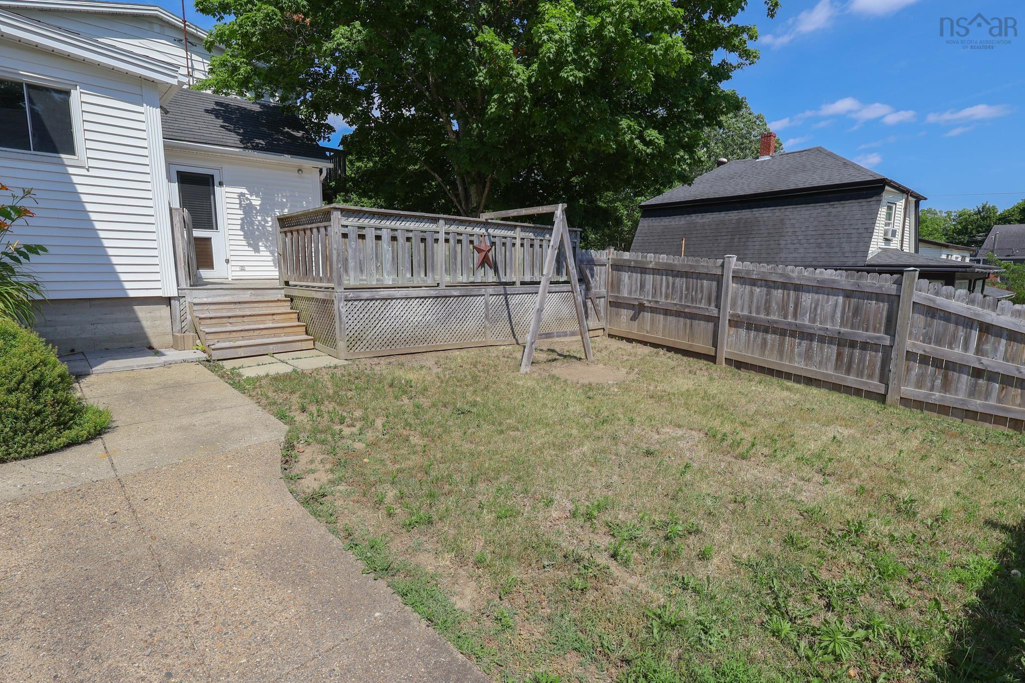 55 Phoenix Street - Photo 3