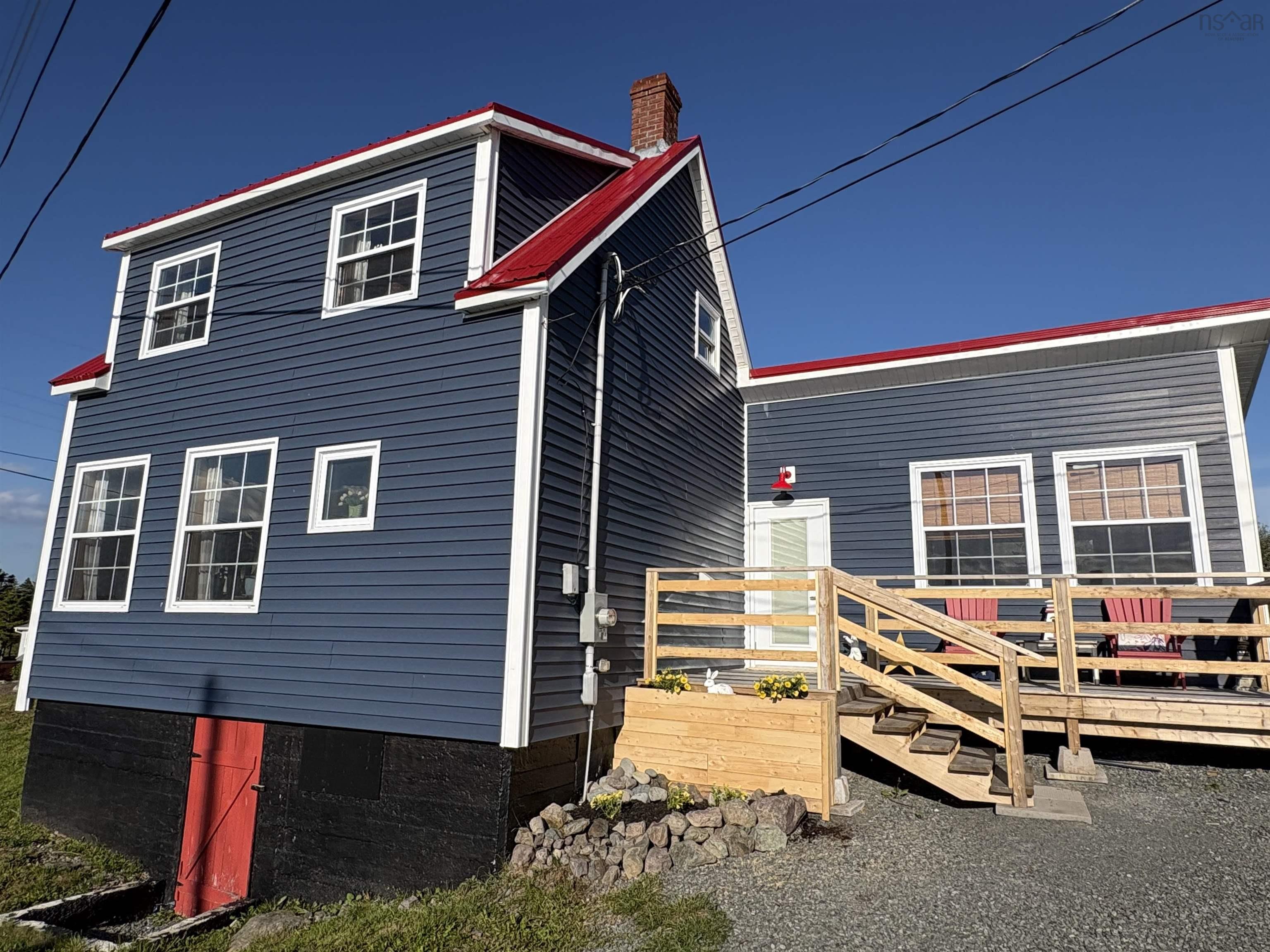 Photo 1 of 27 — 379 South Side Petit De Grat Road, Alderney Point, NS B0E 2L0