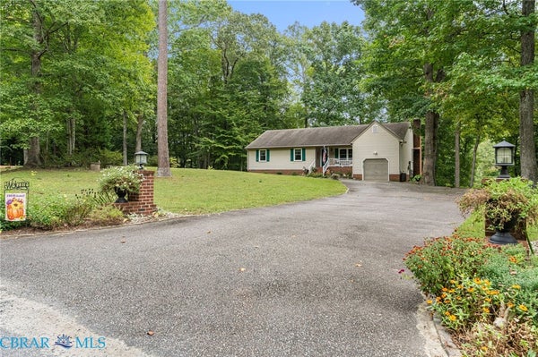 9843 SPRING BRANCH DR, NORTH, VA 23128 - Image 148e8d88cfb3aca0c53671337f7fd60b/650698756