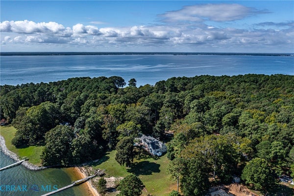 2276 MOSQUITO POINT RD, WHITE STONE, VA 22578 - Image 383854a4e2f734e6ed8e2013efd11449/1986074916