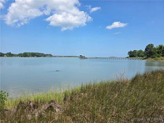 192 HORN HARBOR AVE, NEW POINT, VA 23125 - Image 5ed7c3b283fae1191e04b09cbc3a8b2e/3209247077