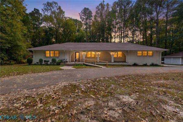 5935 SELDON POND RD, GLOUCESTER, VA 23061 - Image d944b97fbfdc87d9388af2f3db1c7f2f/218075878