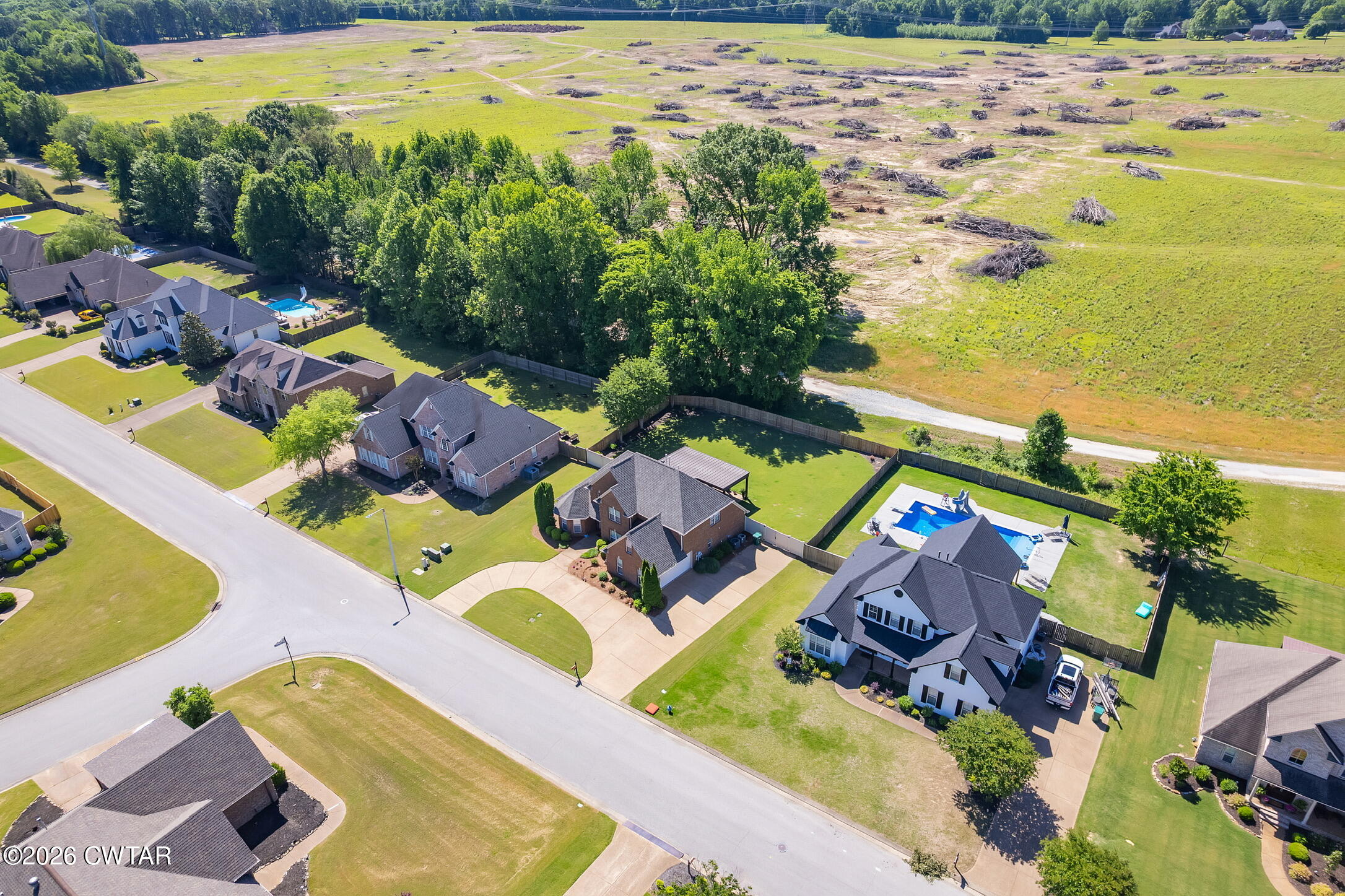 213 Flagstone Drive