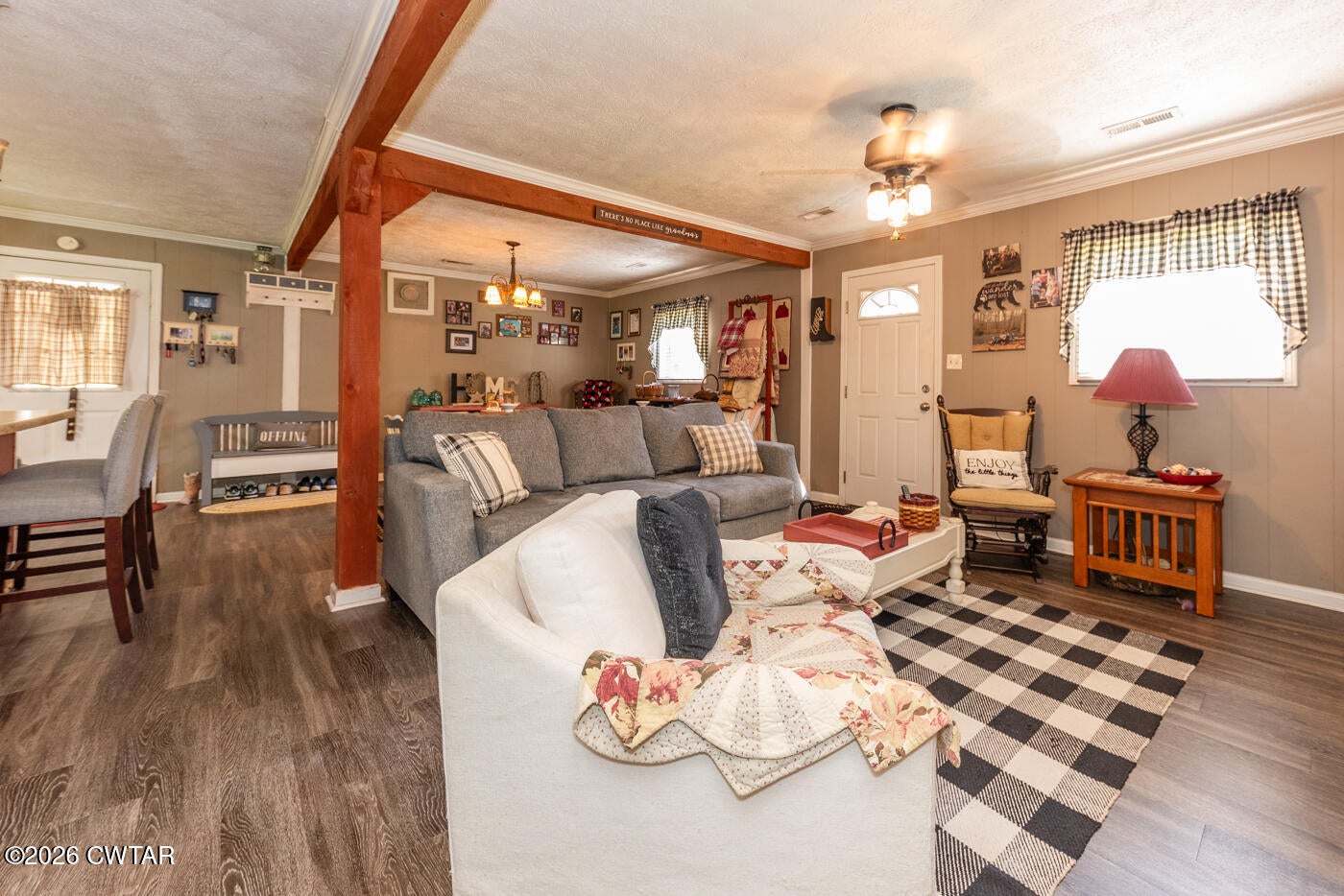 1885 Blue Goose Road