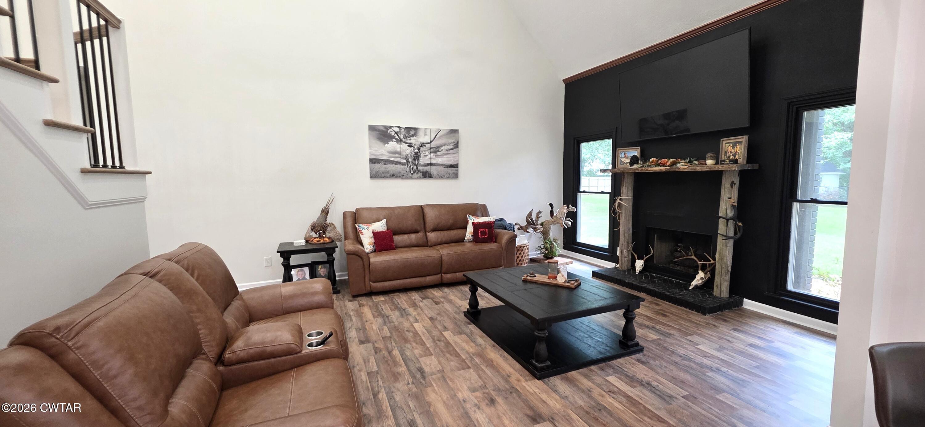 23 Woodgrove Drive