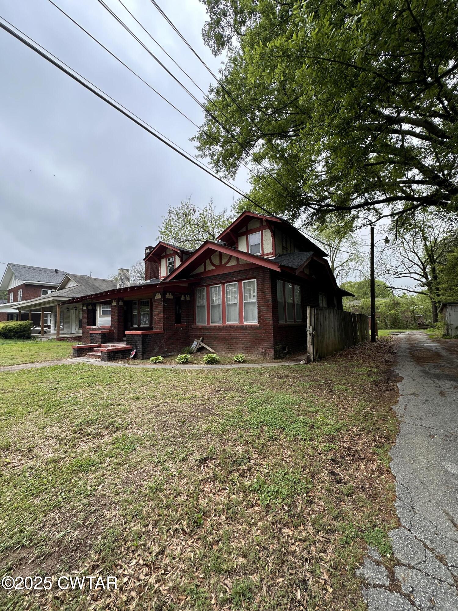 123 Division Avenue