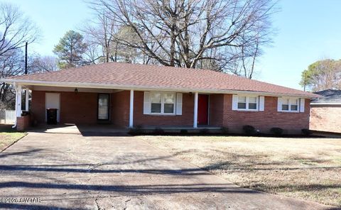 1321 Eastview Drive Humboldt TN 38343