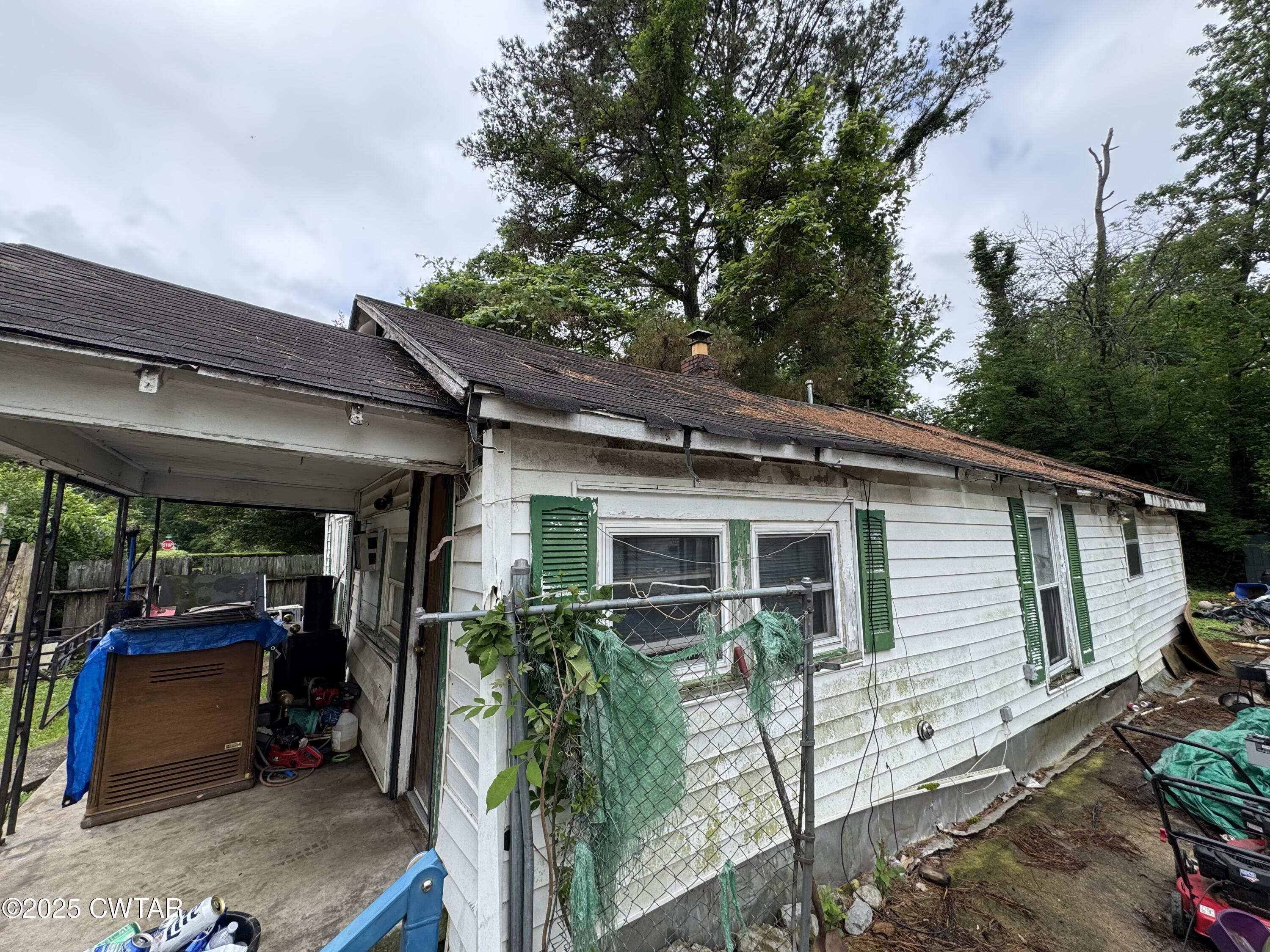 809 McLean Avenue