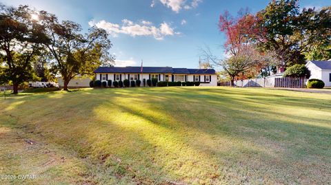 1903 Glen Oaks Lane Dyersburg TN 38024