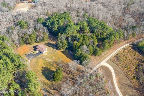 479 Pentecost Street Parsons TN 38363