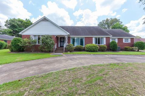 107 W 7th Street Trenton TN 38382