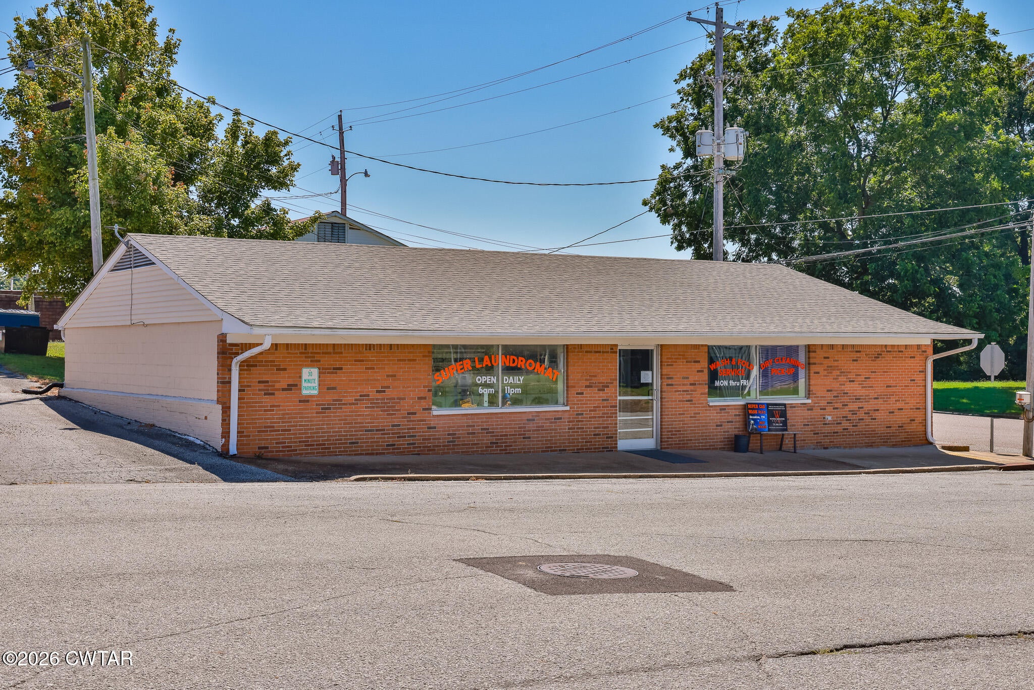 151 W Maple St