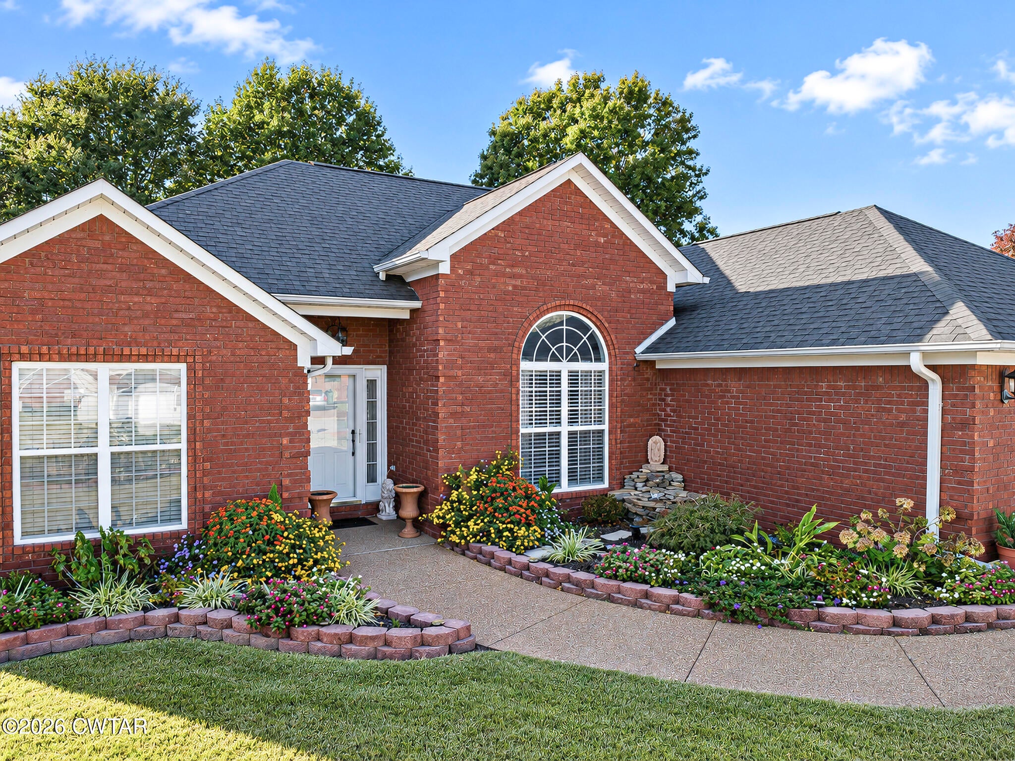 13 Fredricksburg Drive