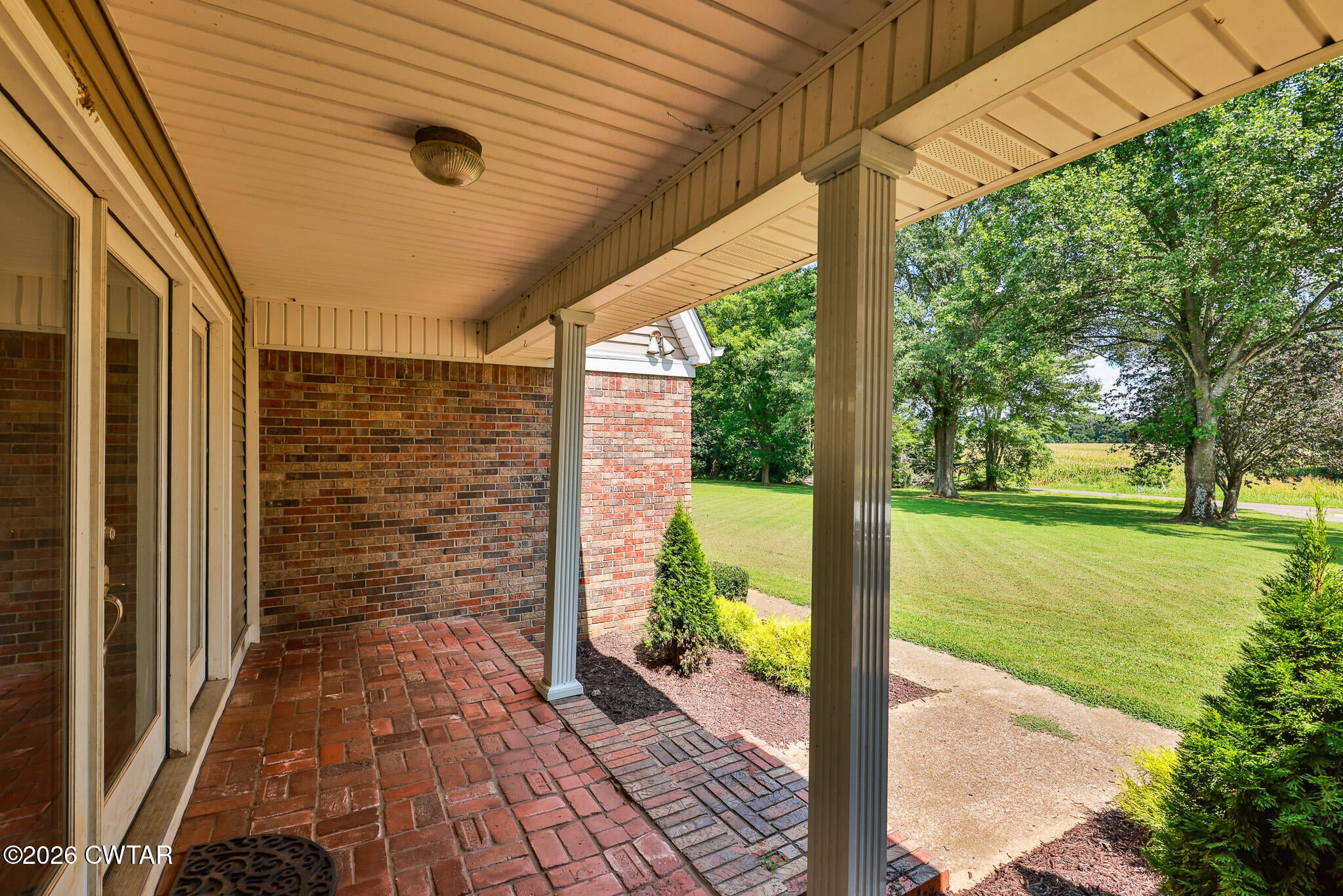 382 Lynn Point Rd