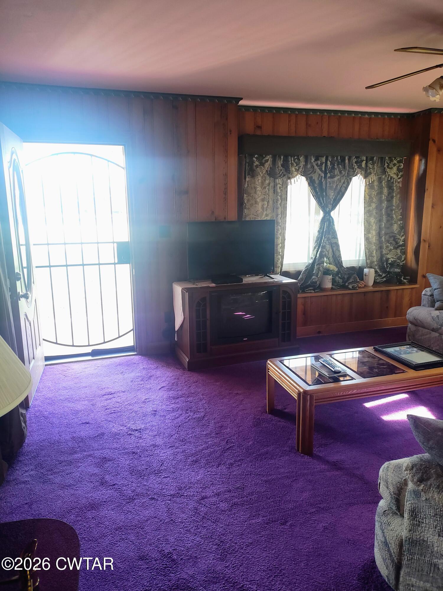 286 Hillcrest Circle Drive