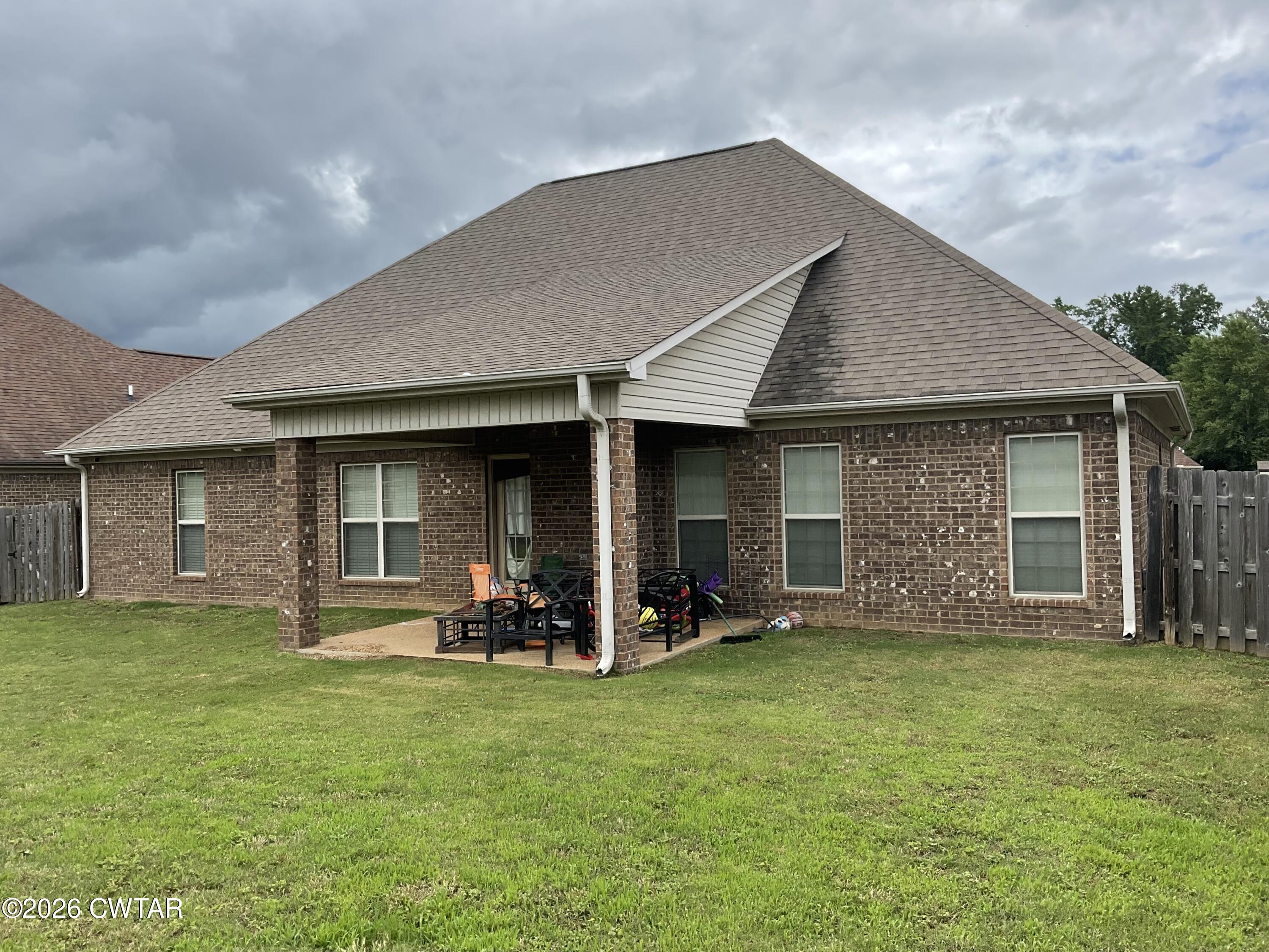 36 Fall Creek Drive