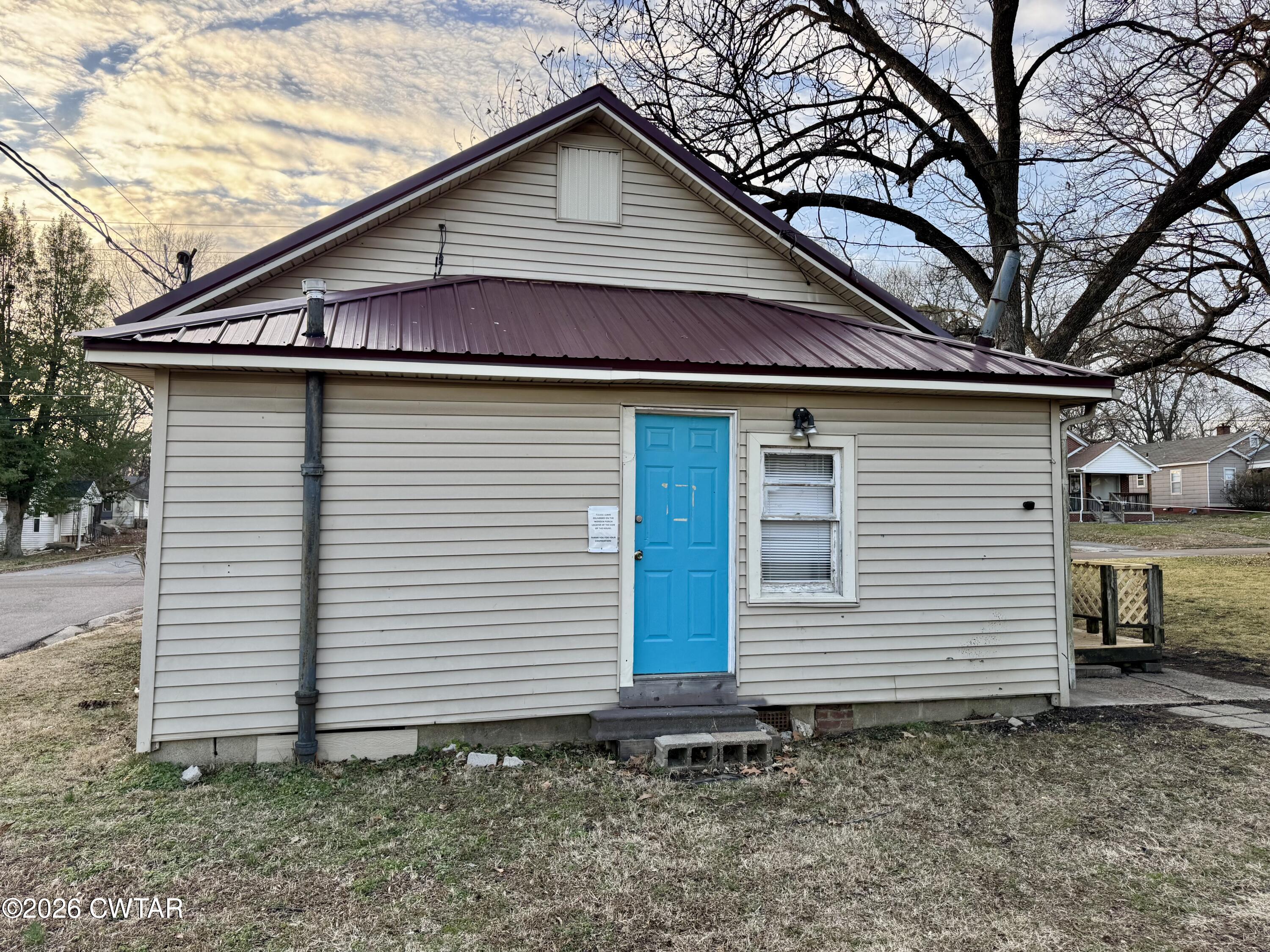 800 Harrell Ave & Empty Lot