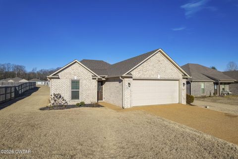 53 Jackson Creek Drive Jackson TN 38305