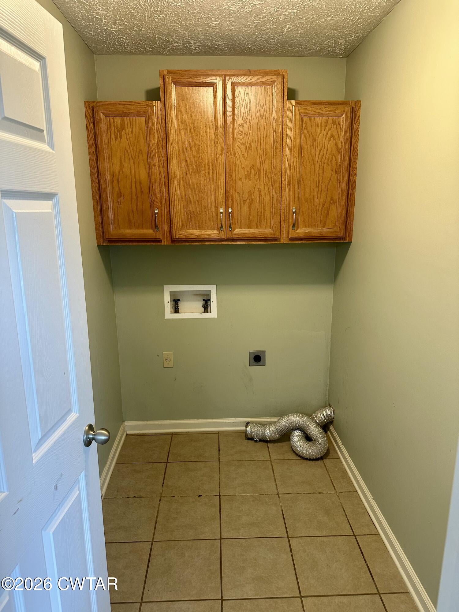 87 Cobblestone Drive