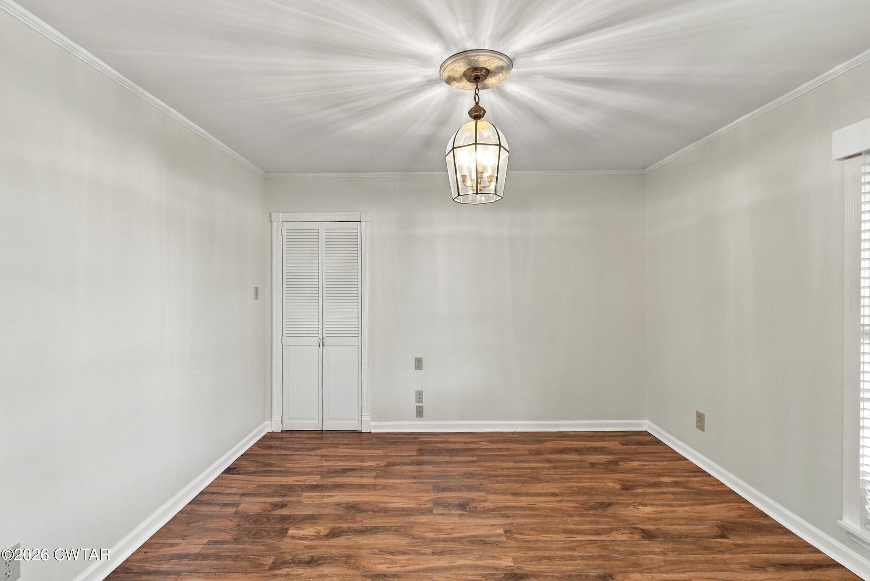 938 Sunny Hill Road