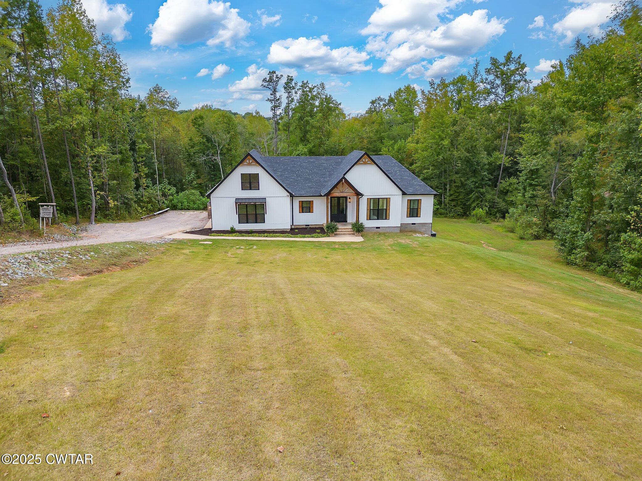 325 Forrest Hill Road