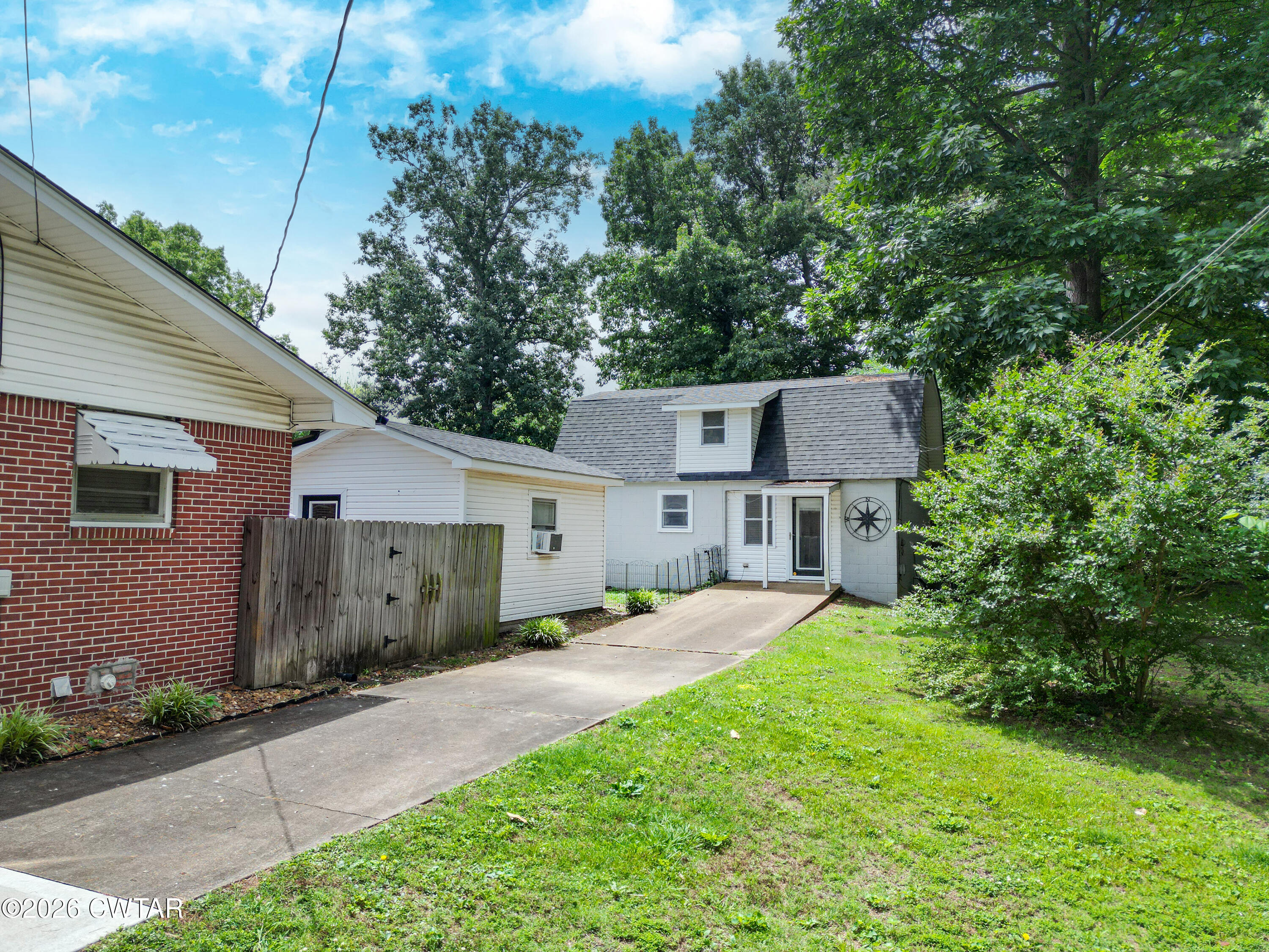 512 E Main Street