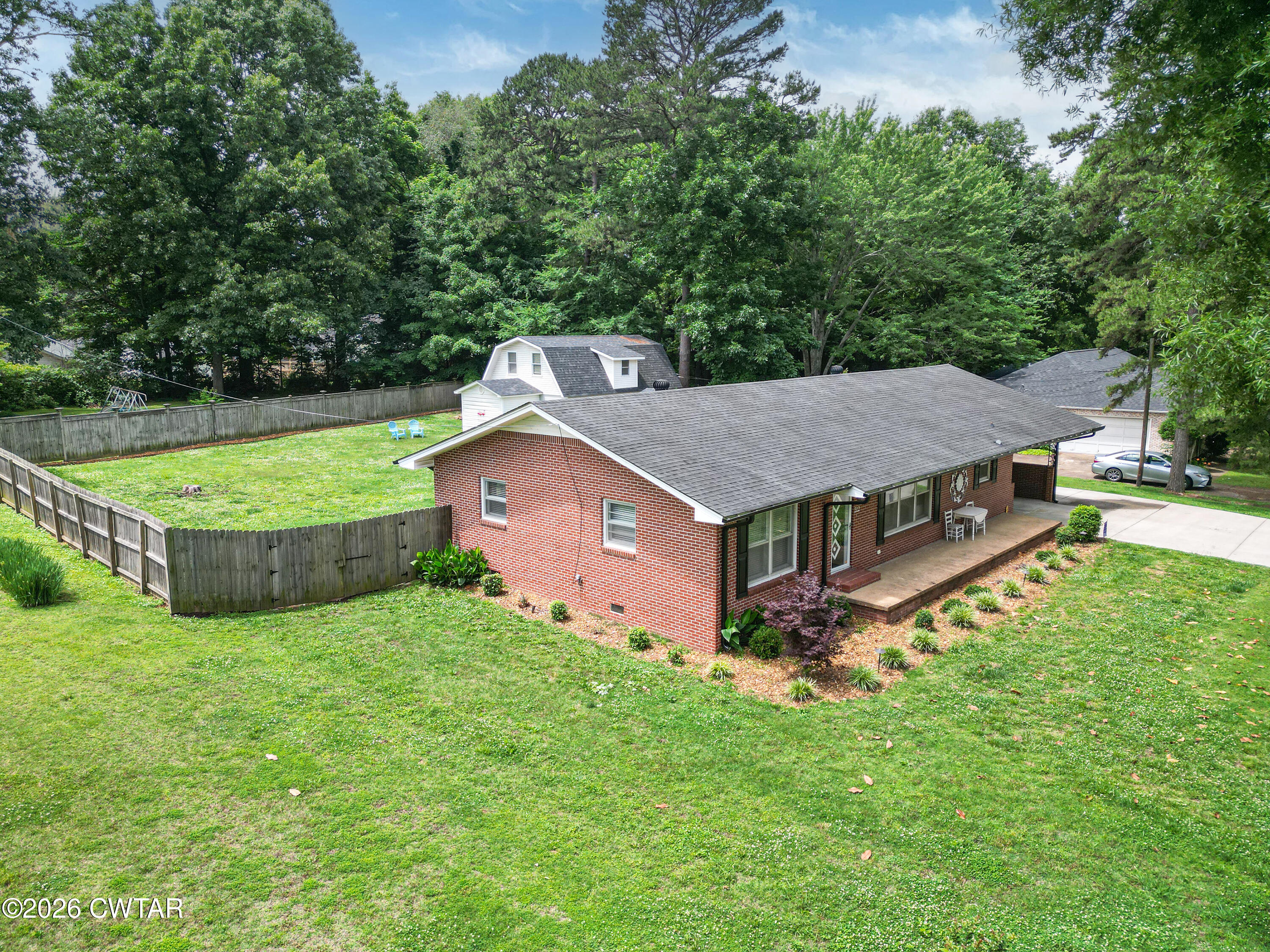 512 E Main Street