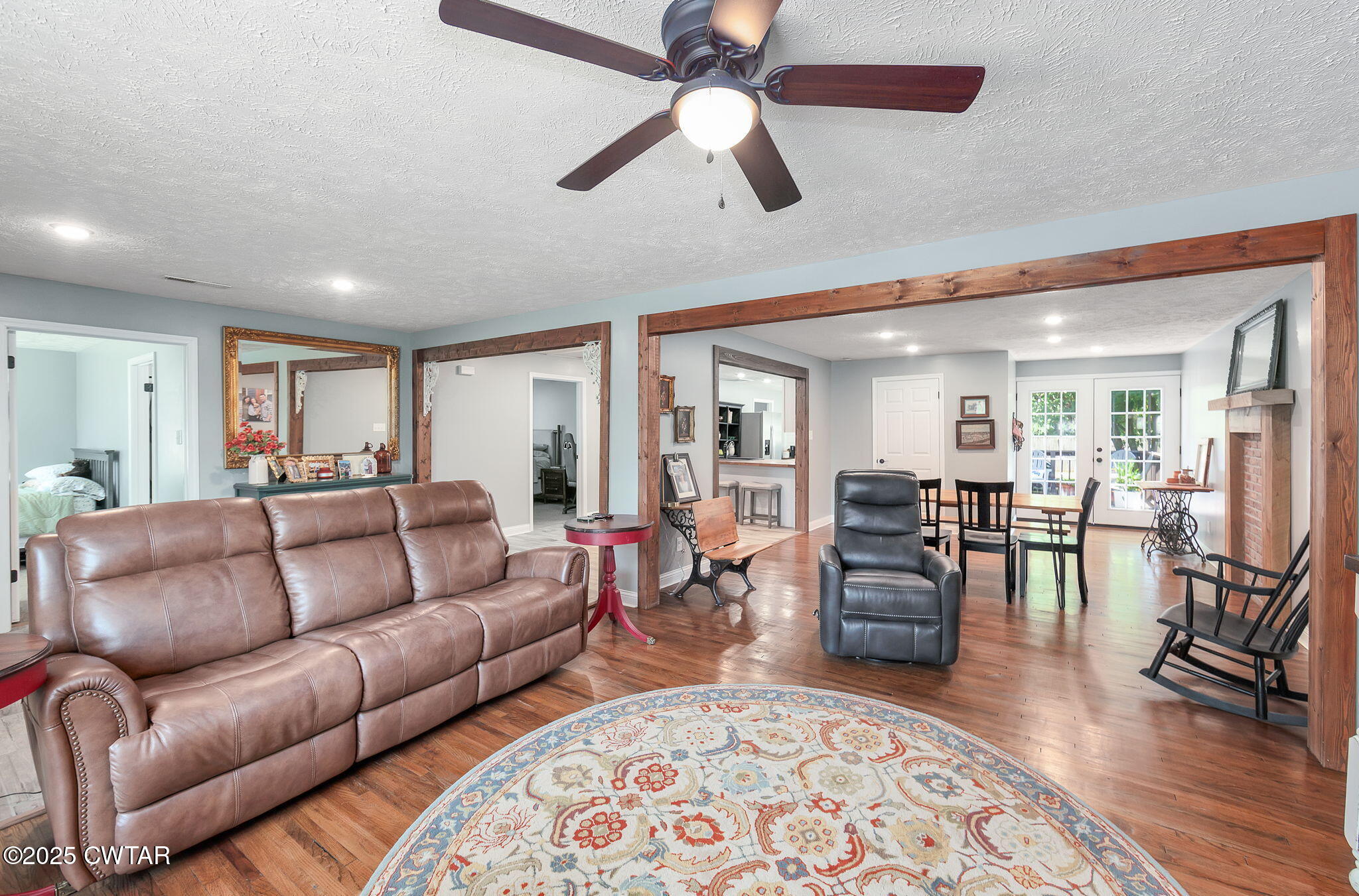 275 W Deaderick Street