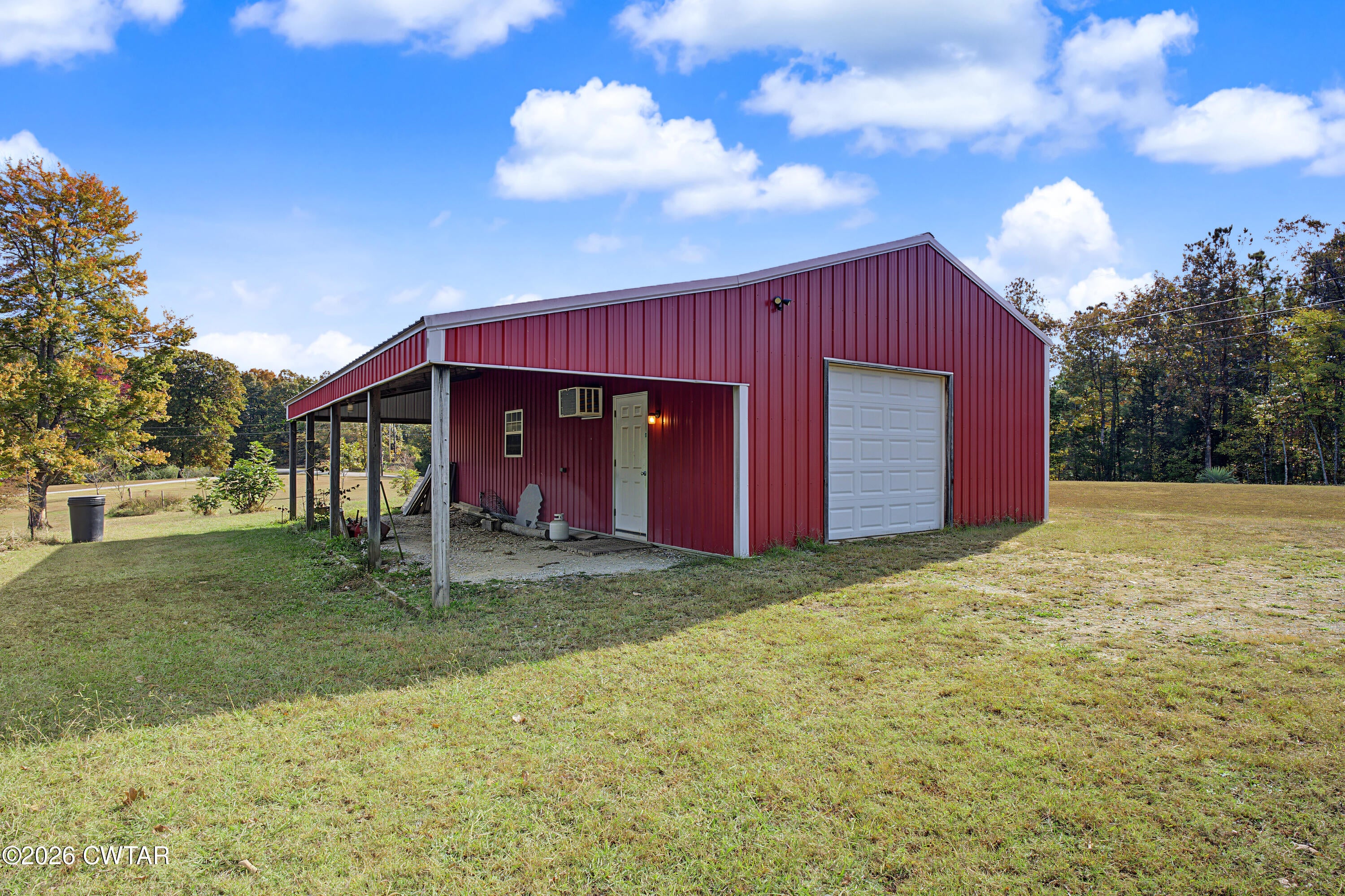 1680 Race Track Road