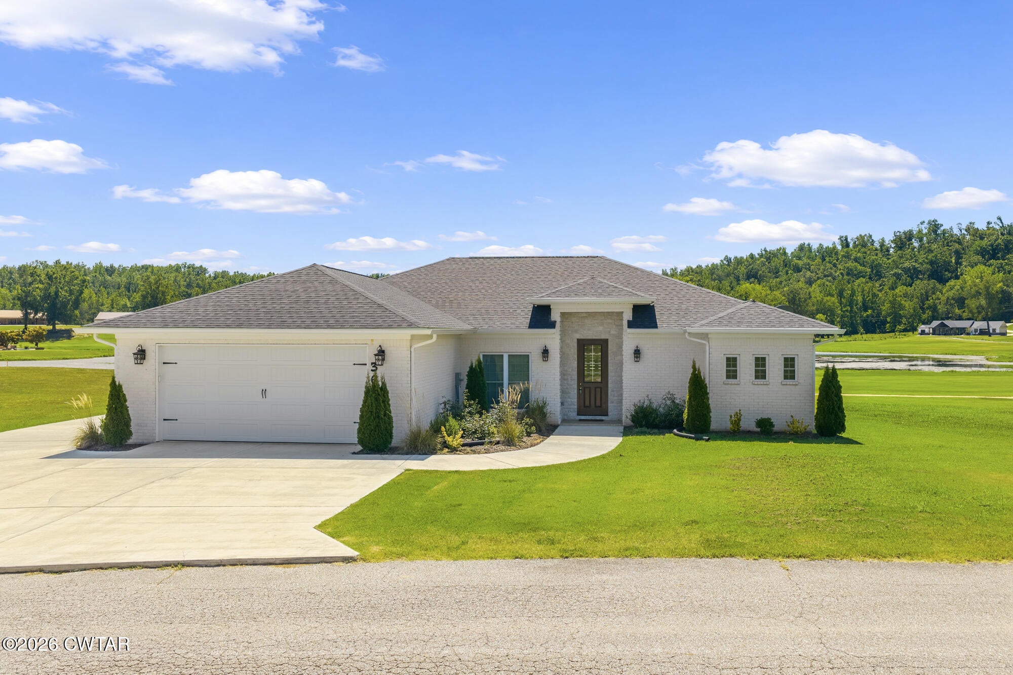 363 Golfview Lane