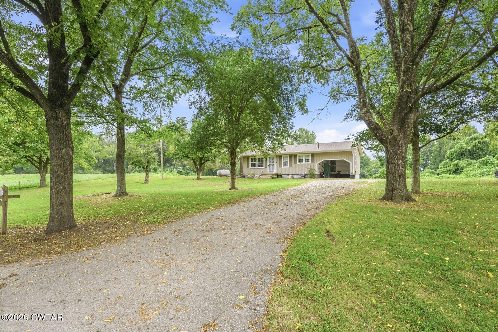 1810 Leo Woods Road