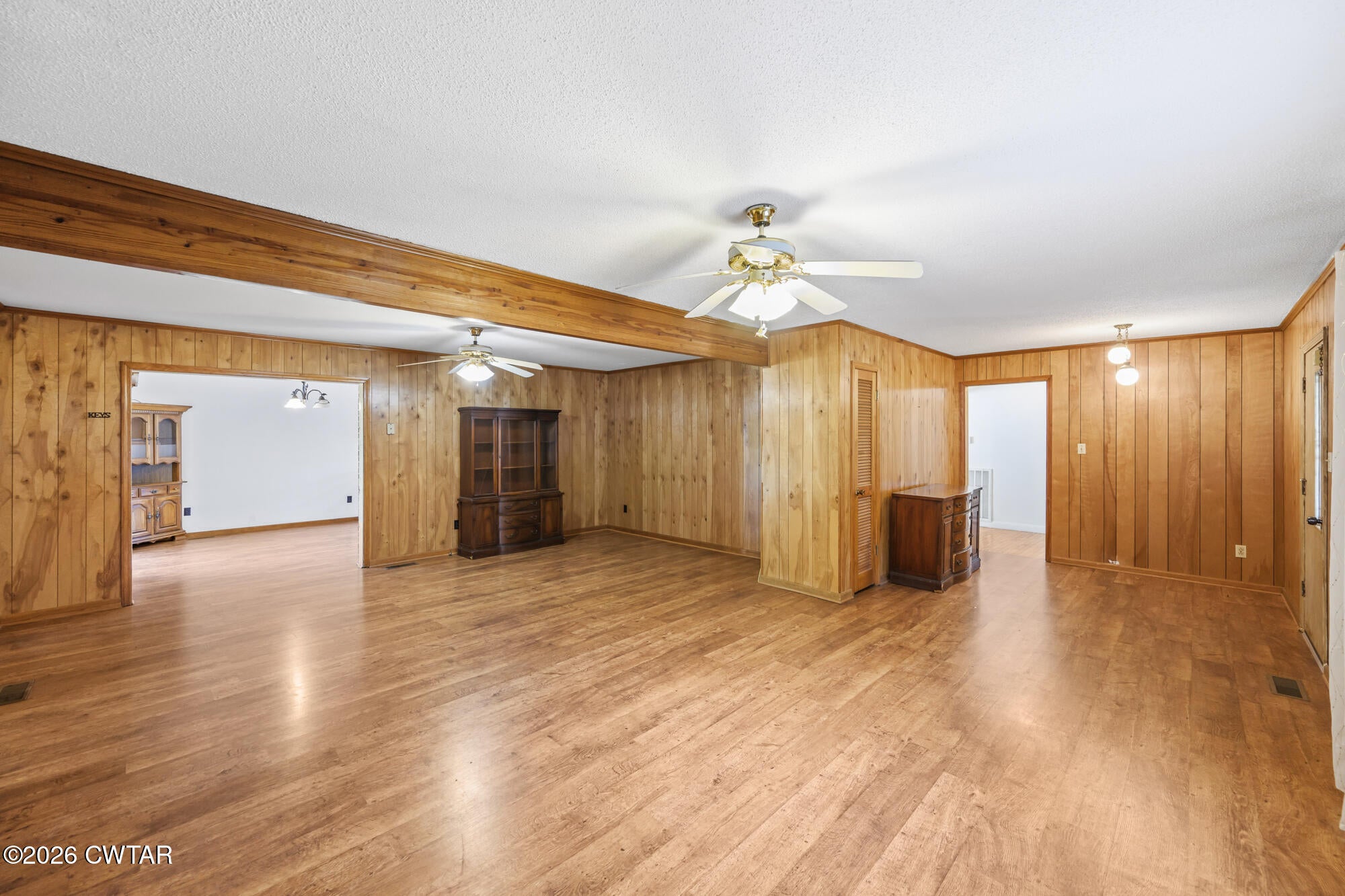 2225 Sand Ridge Road