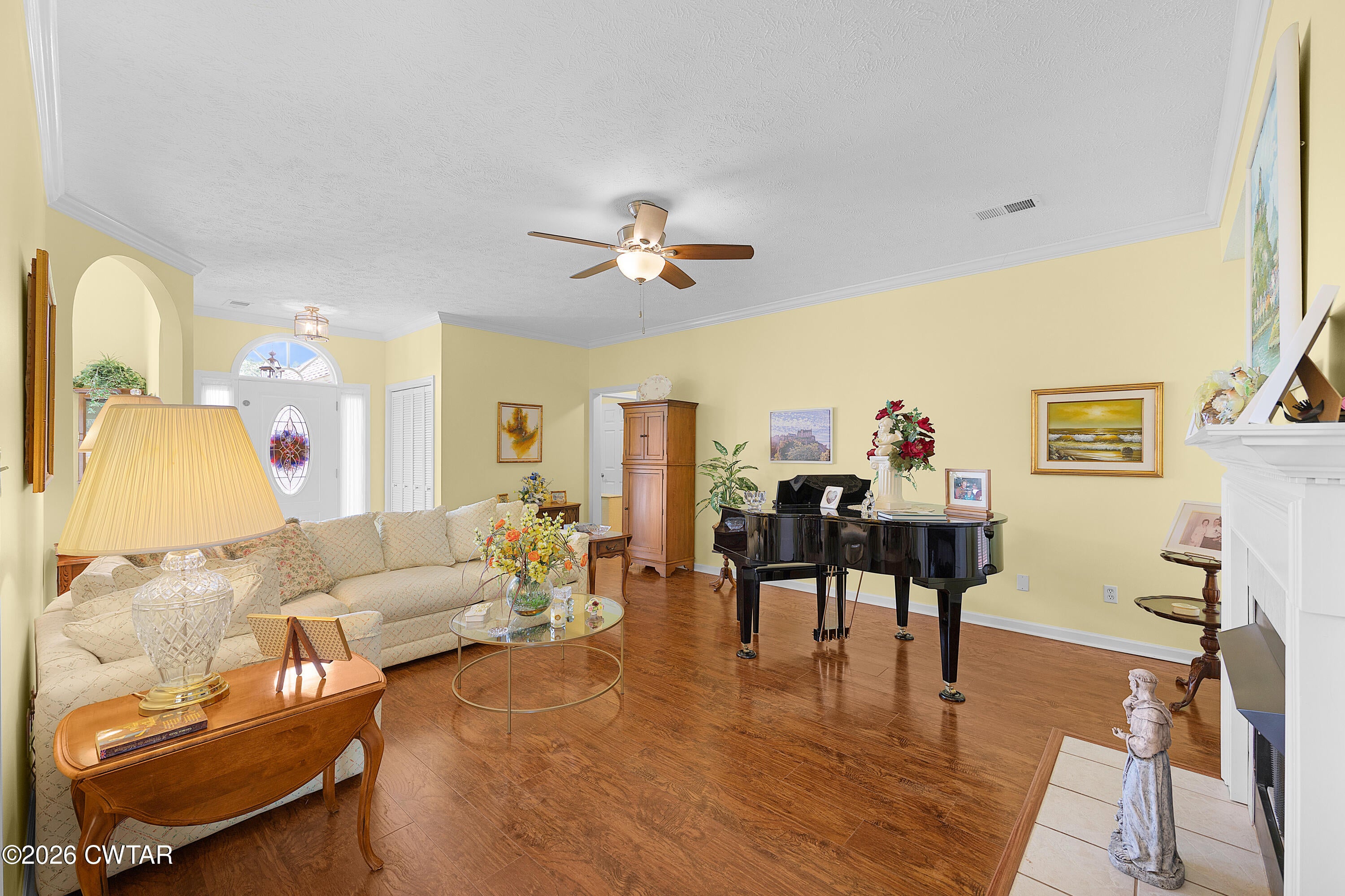 7 Edgewater Cove