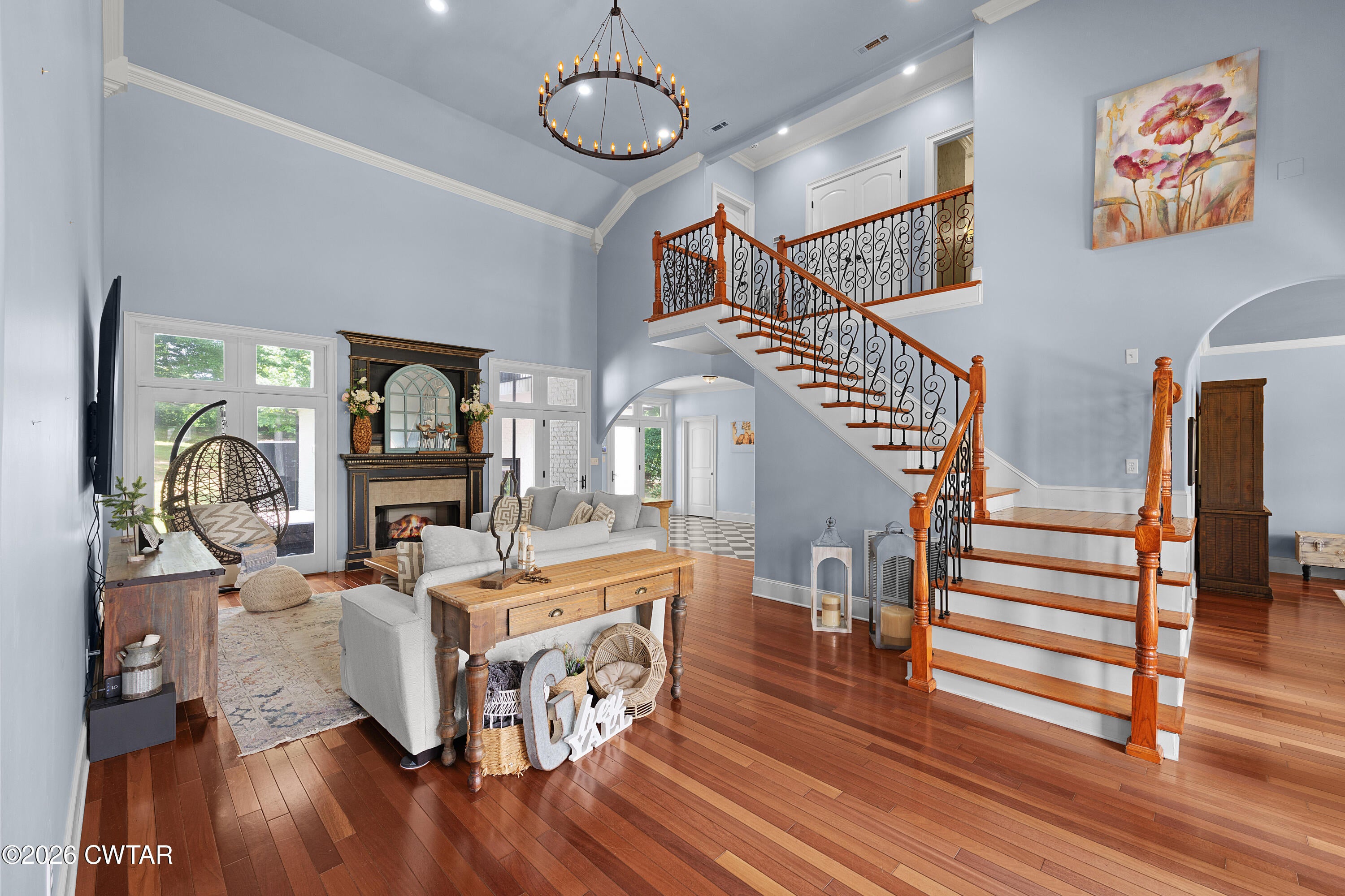 220 Forest Lake Drive