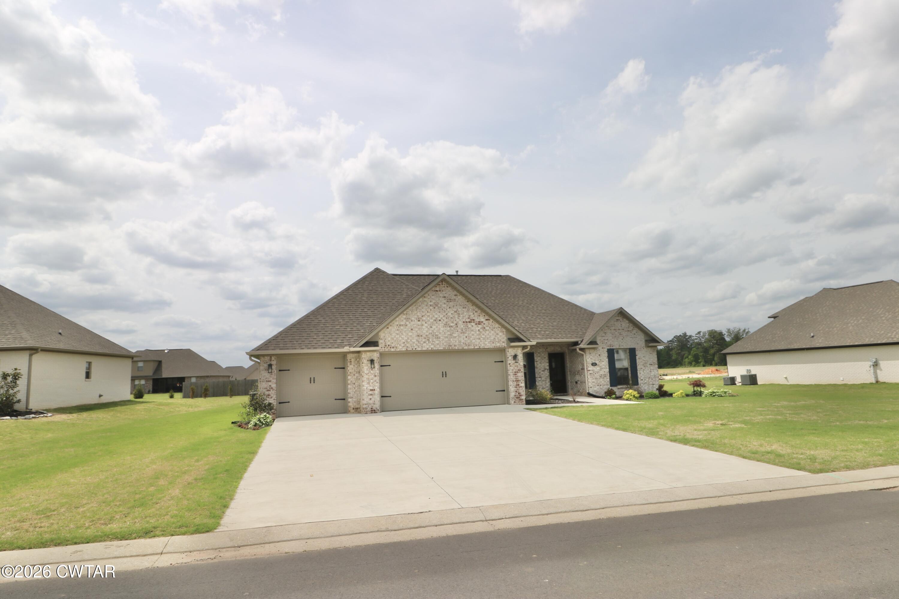 626 Silver Leaf Drive