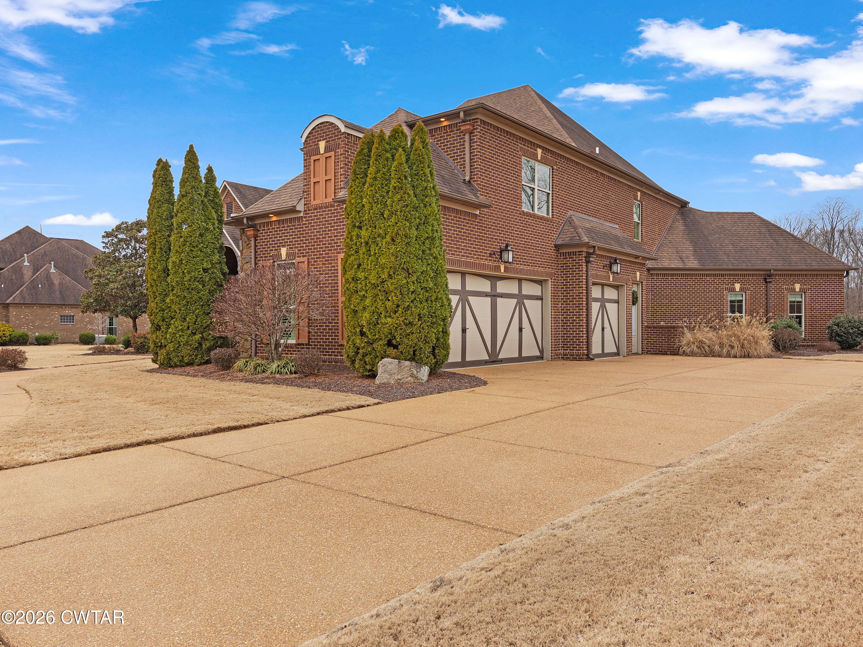 57 Lake Pointe Drive