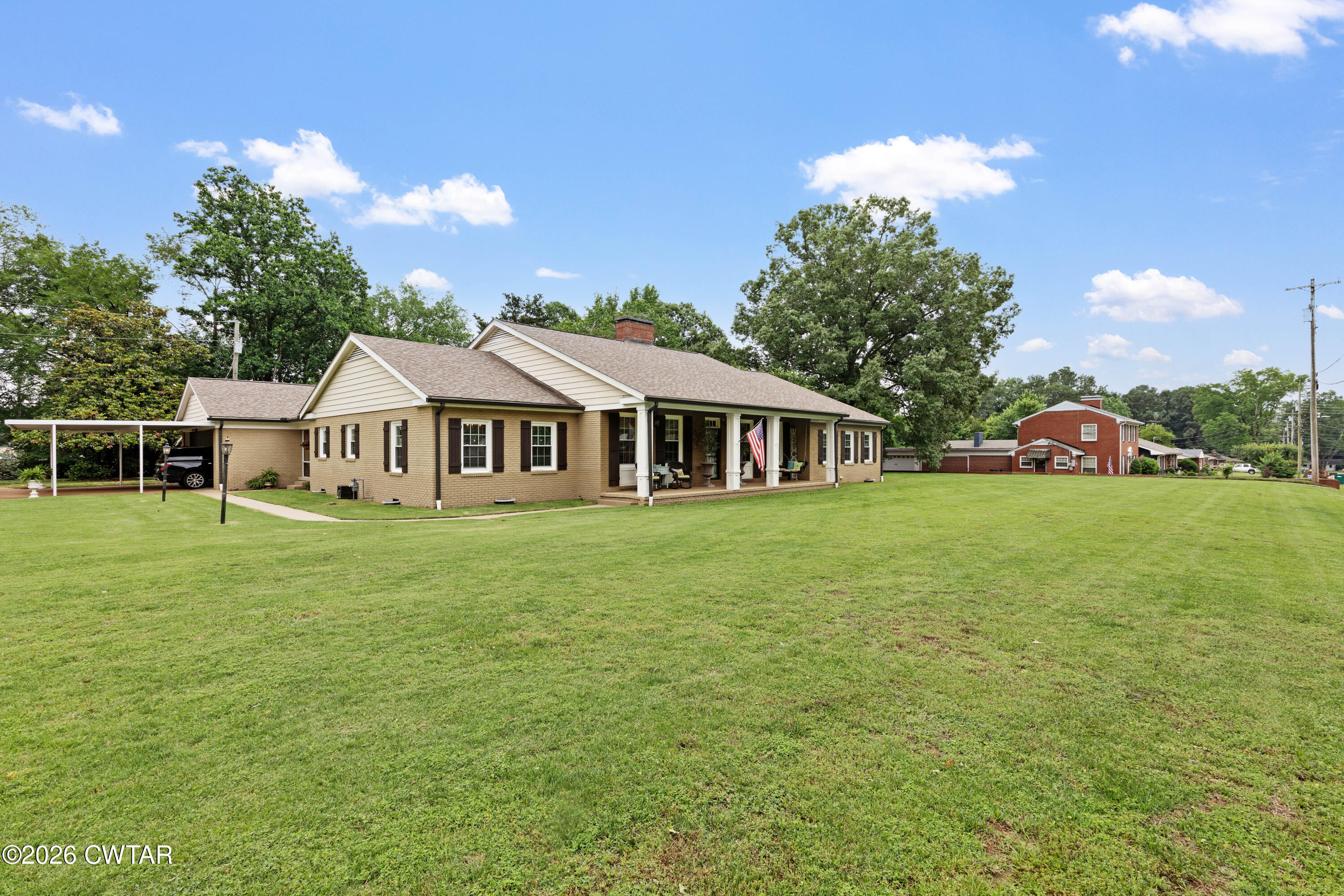 216 Edenwood Drive