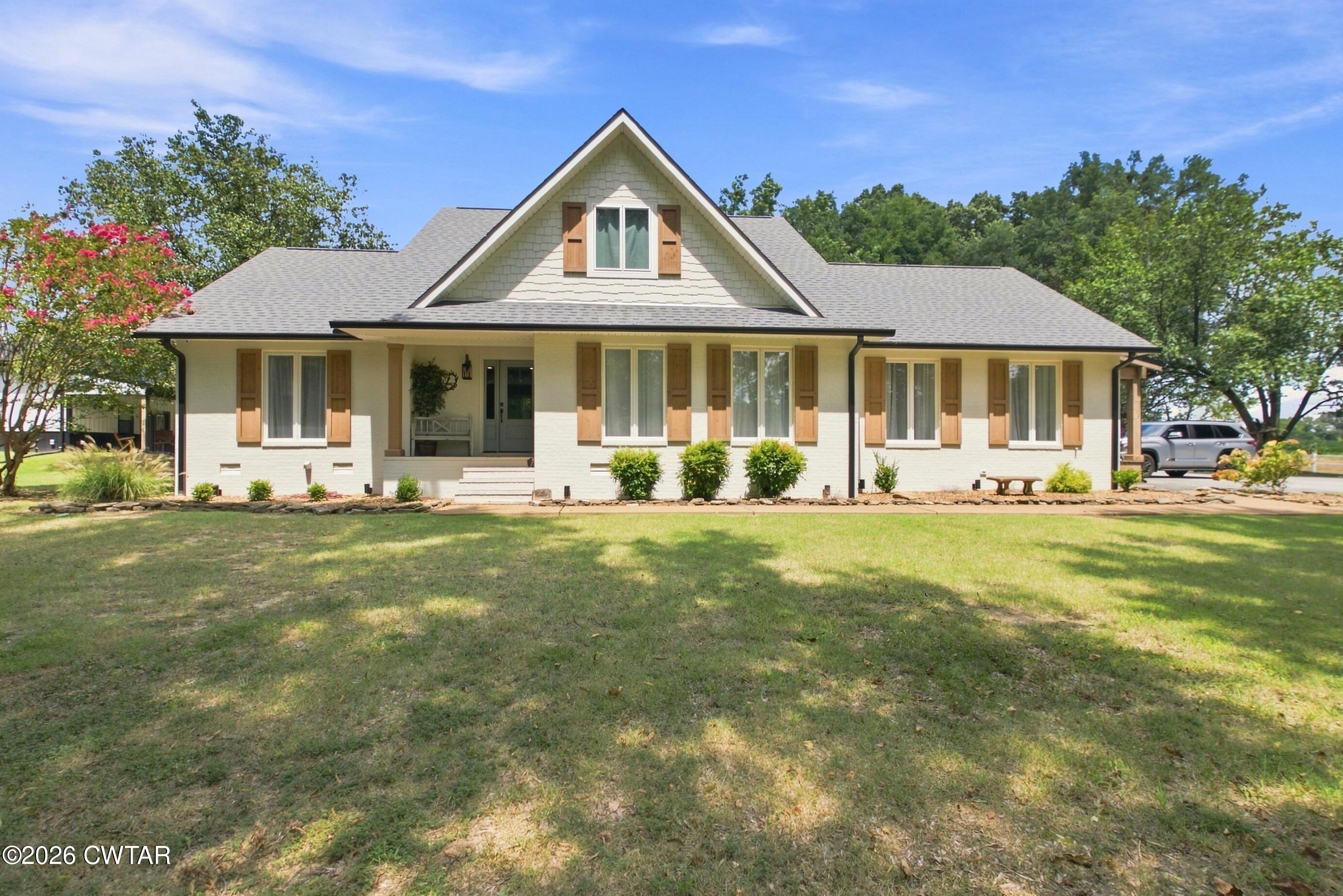 107 Medina Highway