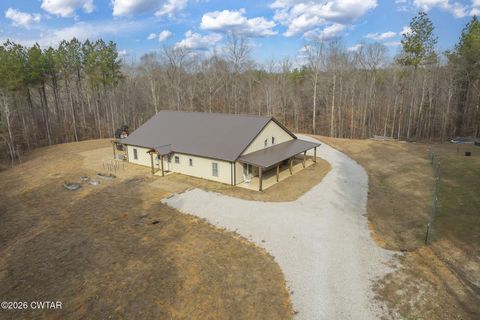 389 Wayne Townsend Road Parsons TN 38363