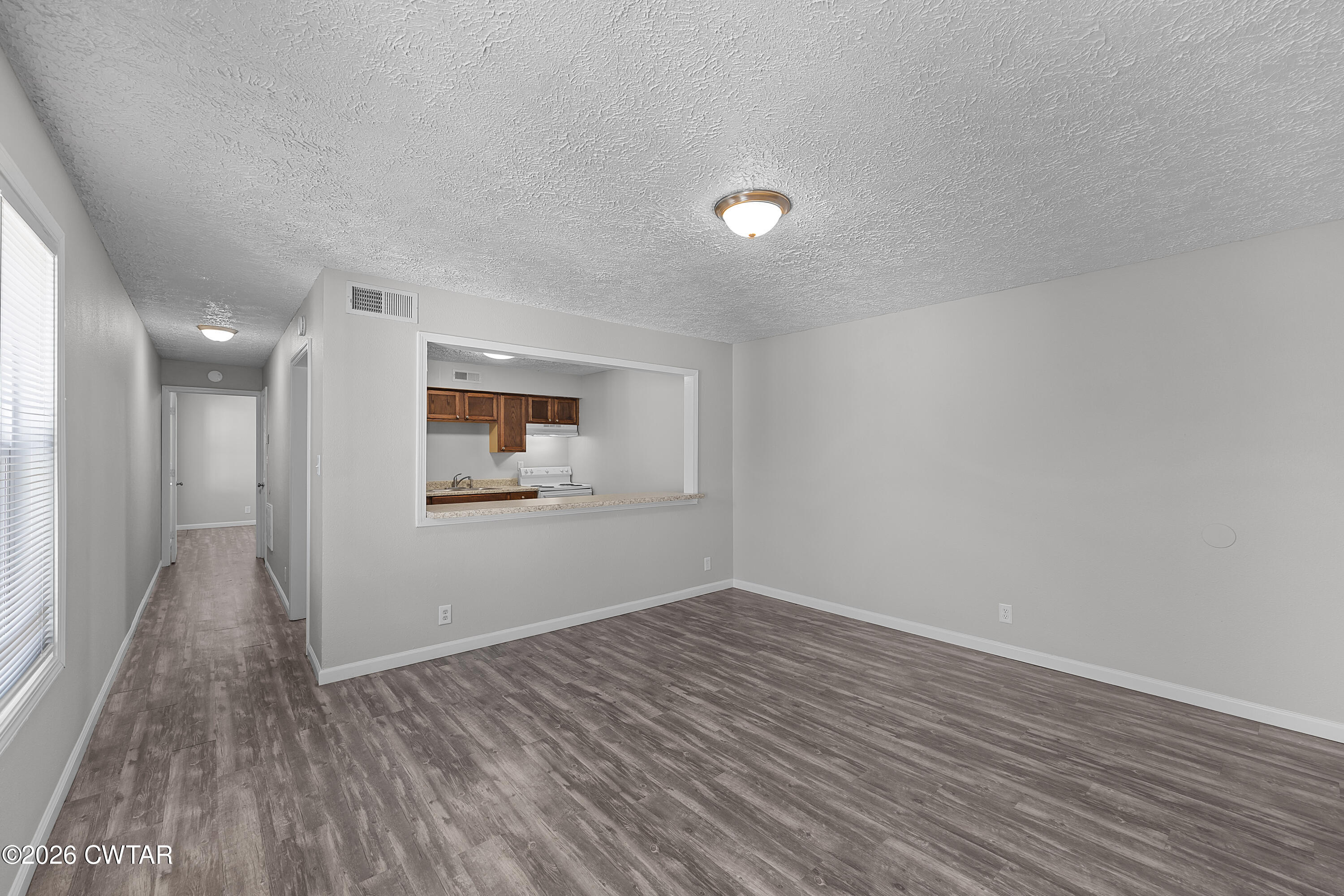 1000 Hollywood Drive