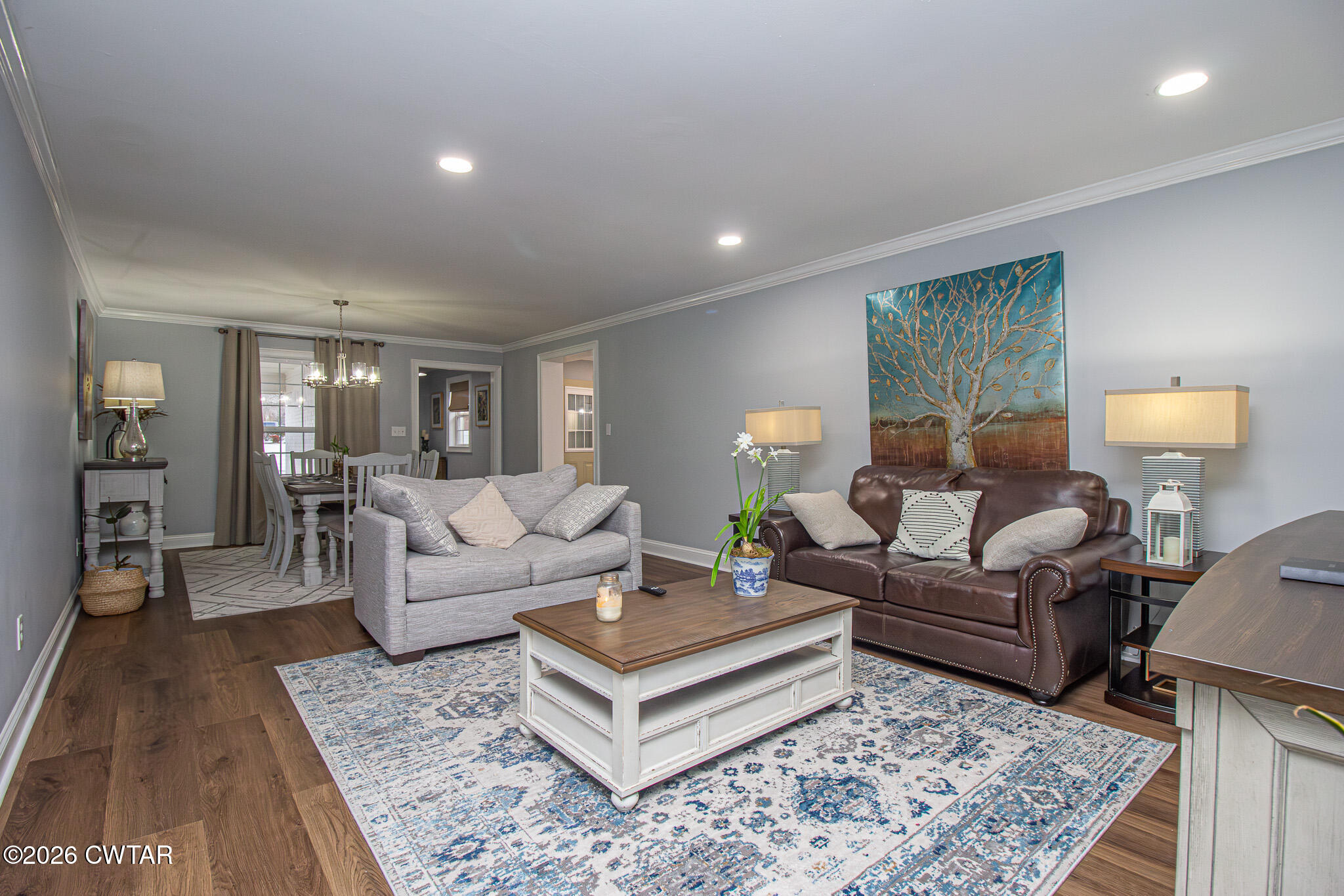 1295 E College Extd E