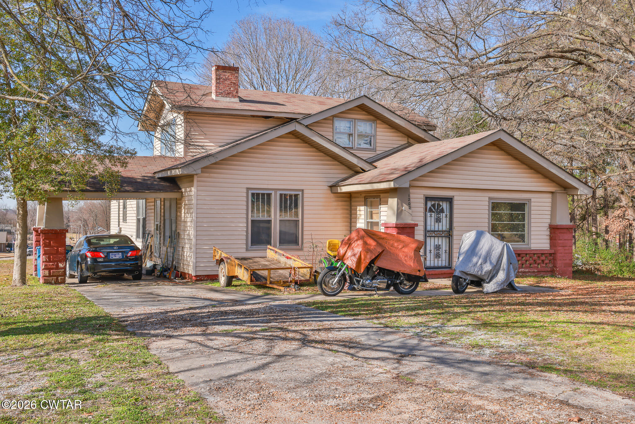 1200 S College Street