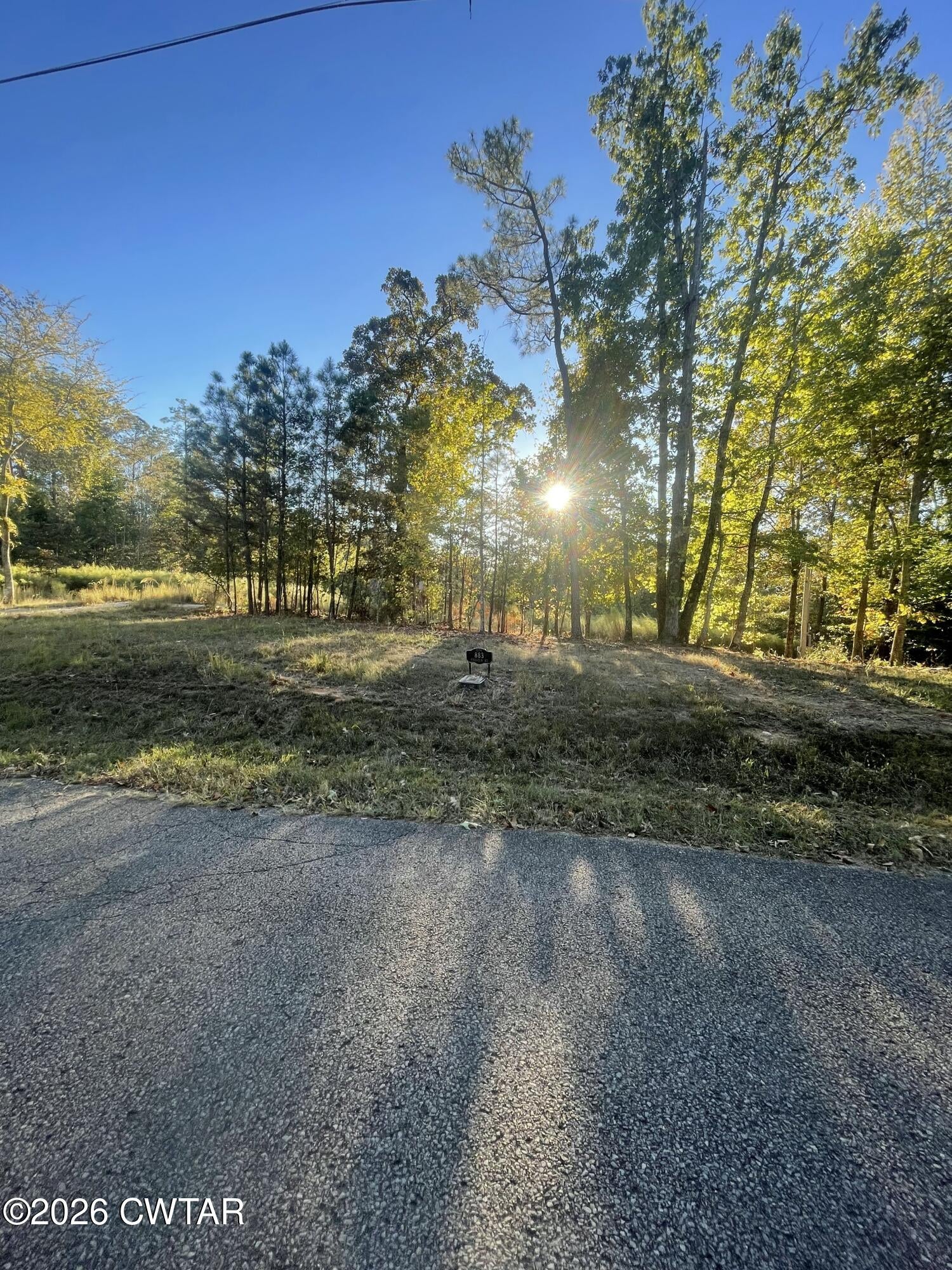 883 Pineview Road