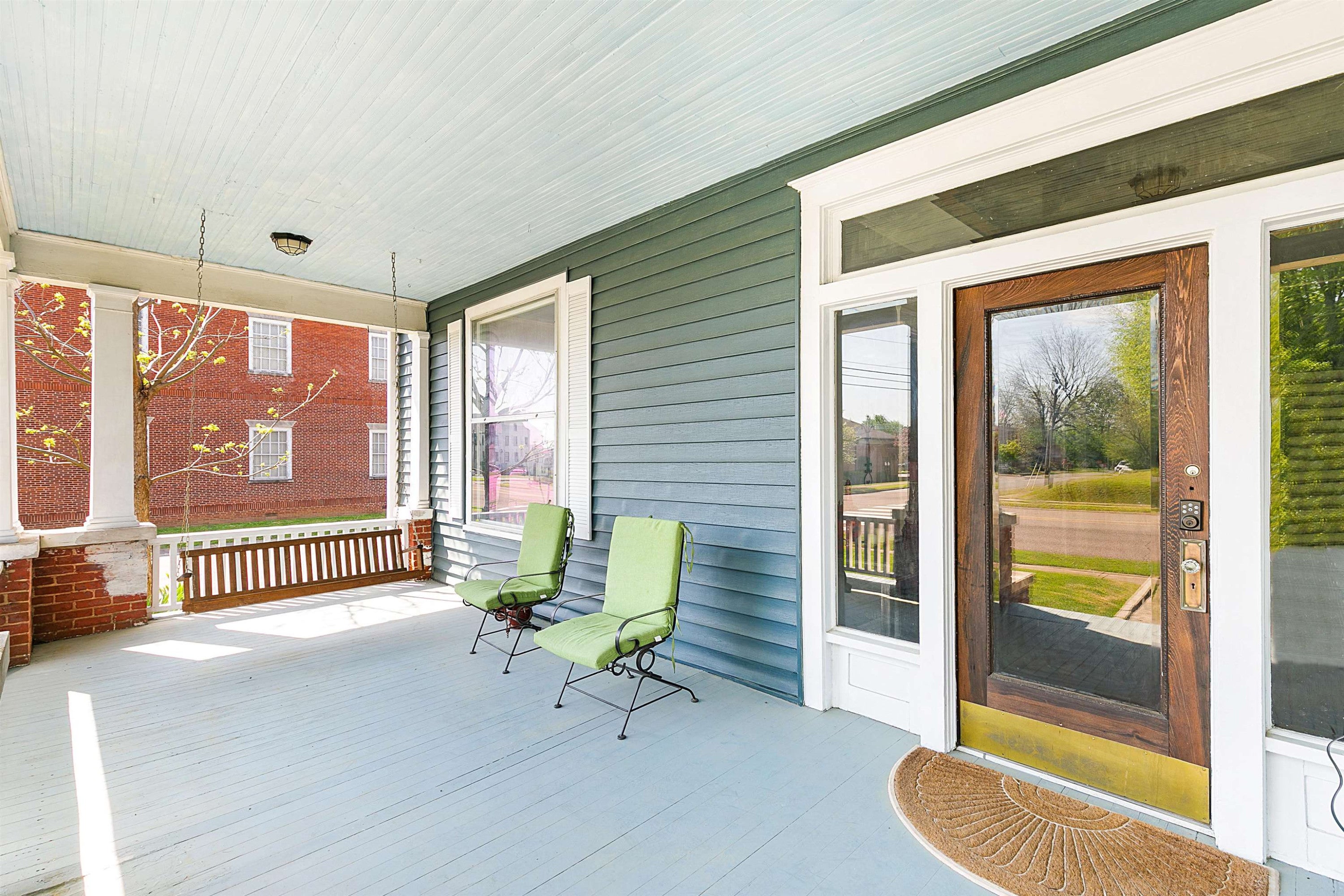 1603 E Main Street