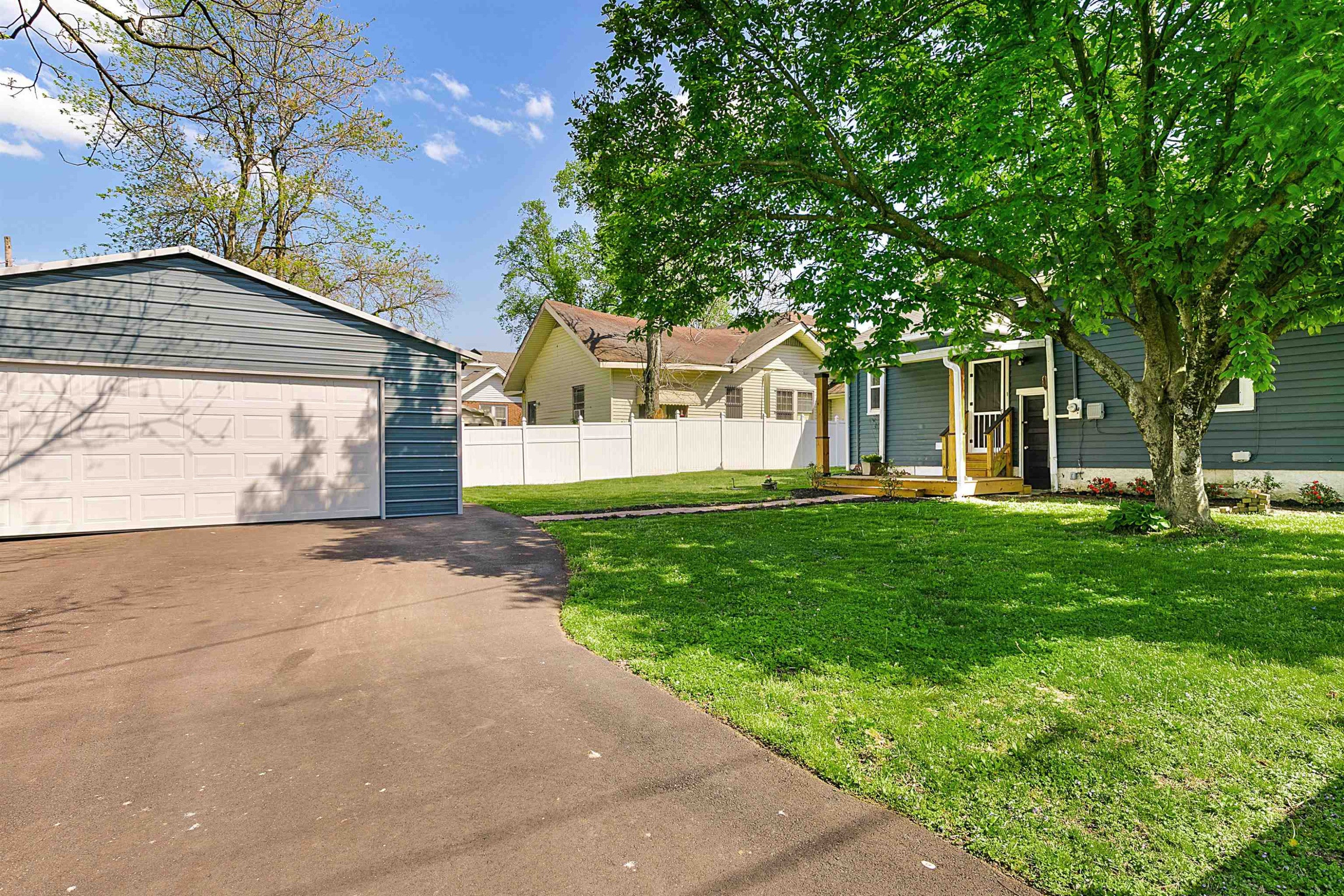 1603 E Main Street