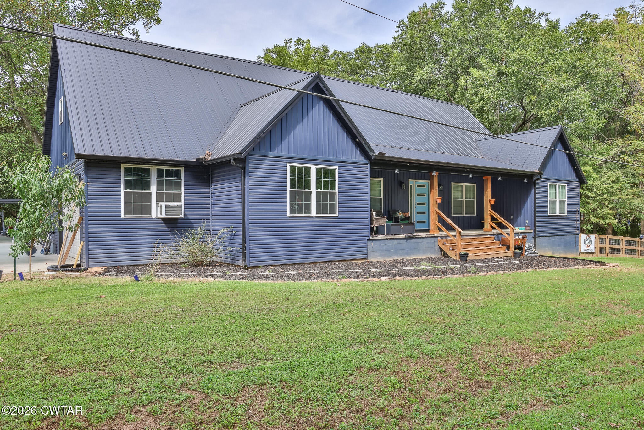385 Elwood Dr