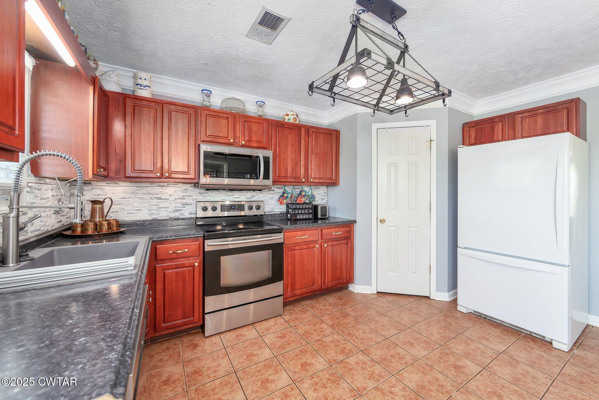 966 Cooper Anderson Road