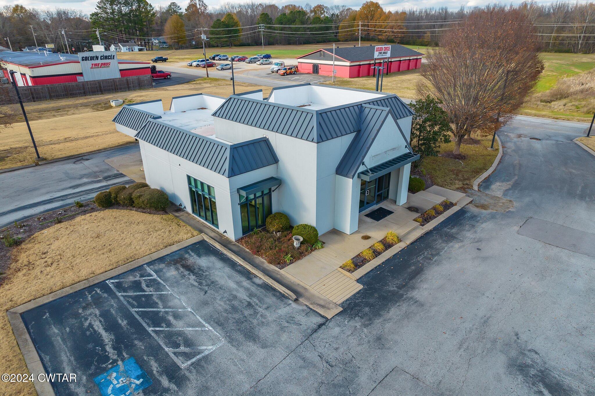 1291 S Highland Avenue