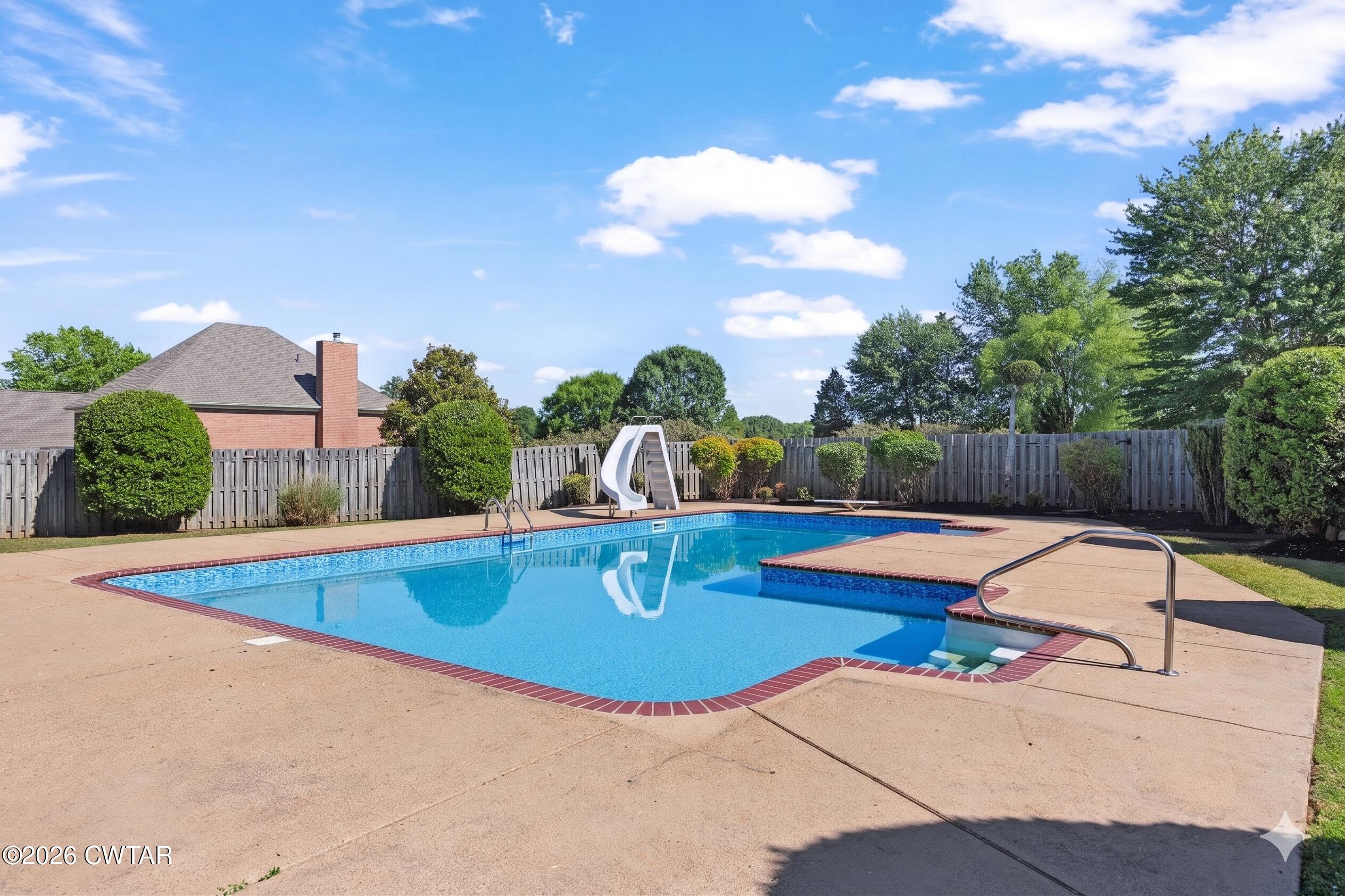 8 Prestwick Drive