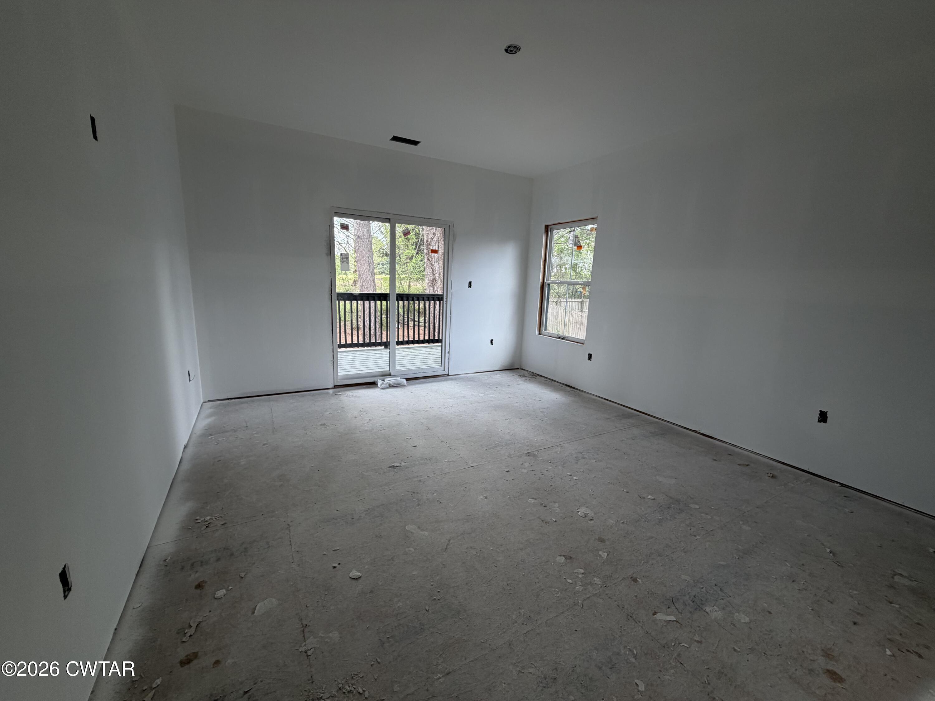 12 Oakmont Woods Drive